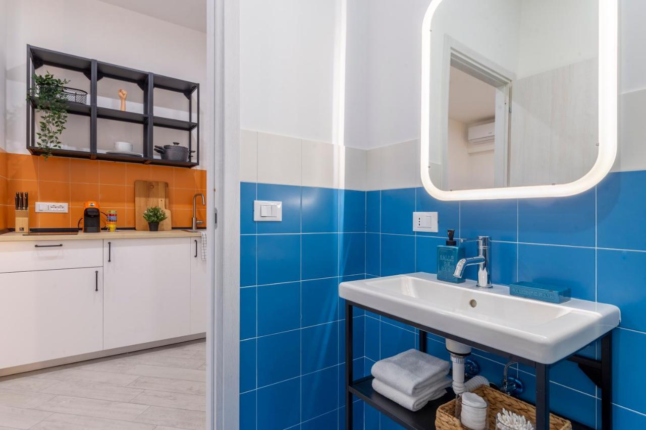 Quiet Studio In The Heart Of The City ตรีเอสเต ภายนอก รูปภาพ