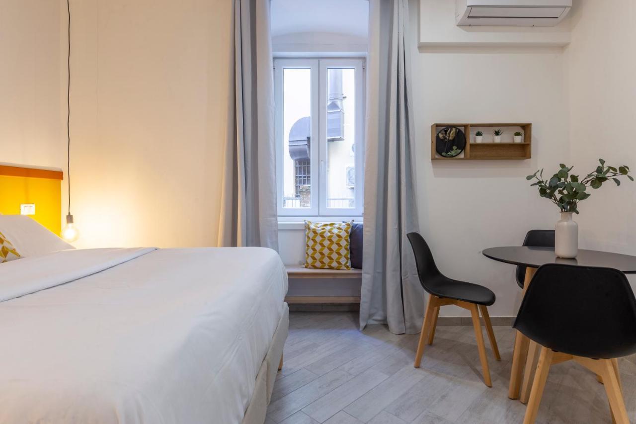 Quiet Studio In The Heart Of The City ตรีเอสเต ภายนอก รูปภาพ